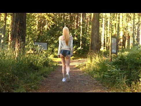 ❤️ Bella donna si muove lentamente, video non nudo ❤ Sluts al it.creditme.top ☑